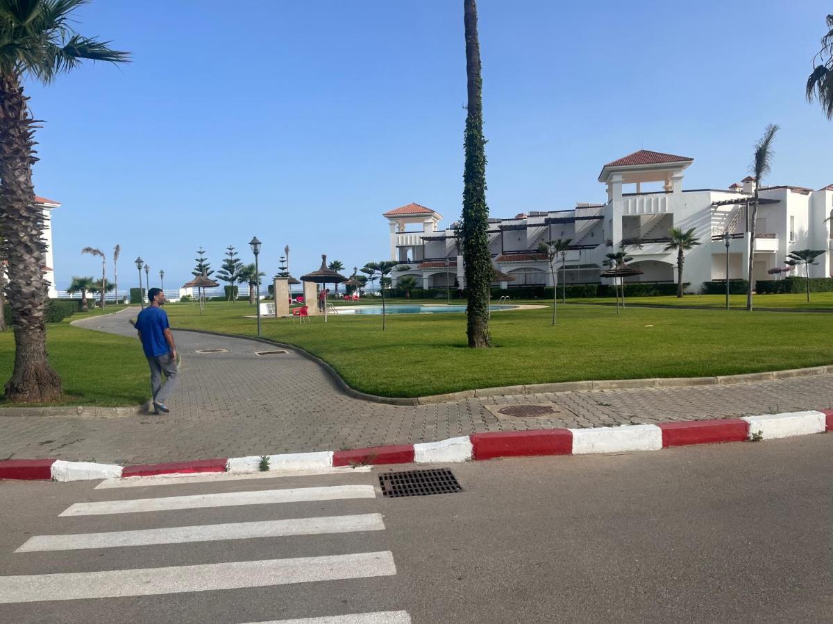 Appartement Pied Dans L Eau A Residence Beralmar Asilah Eksteriør bilde